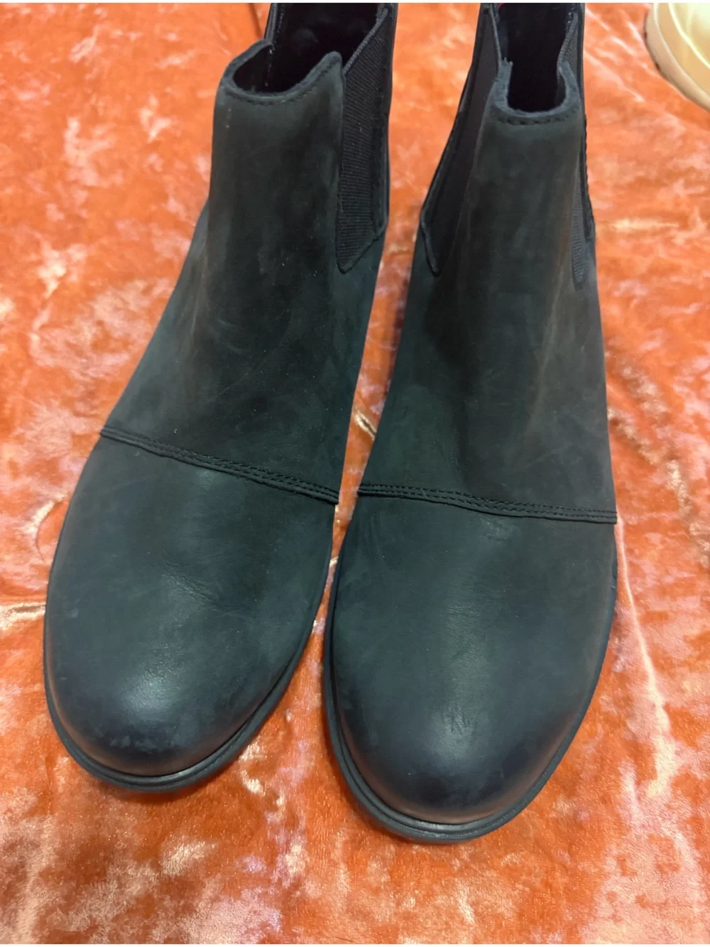 SOREL Emelie III Waterproof Chelsea Boots - Size 8 NWT